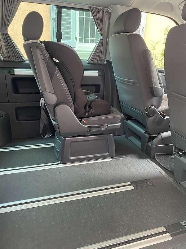 Usata VW Multivan Startline 140 CV (102 kW) 2010 Monovolume