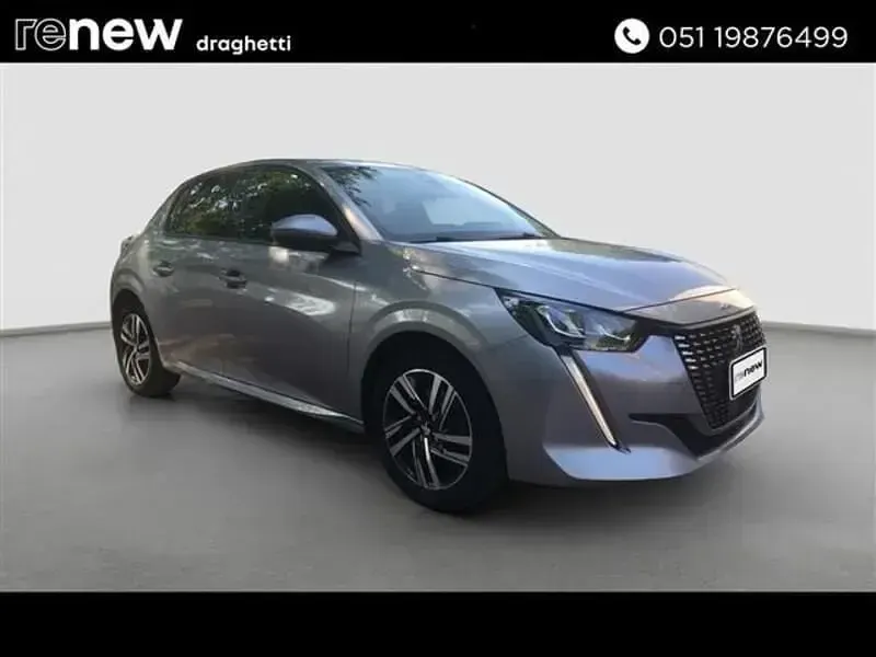Usata Peugeot 208 Allure 101 CV (74 kW) 2021 Argento Utilitaria