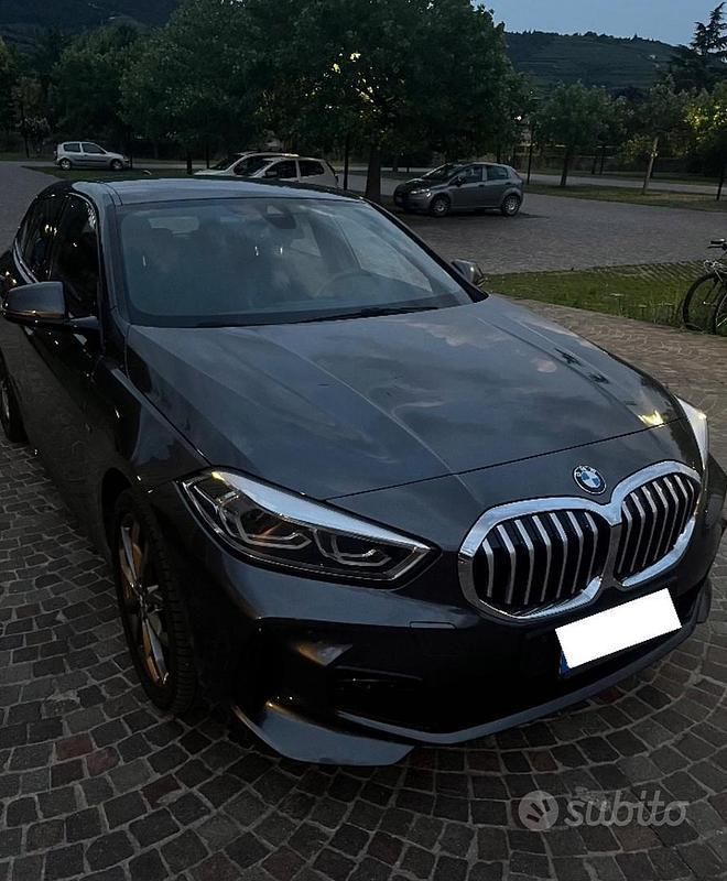 Usata BMW 118 M Sport 150 CV (110 kW) 2021 Grigio Utilitaria