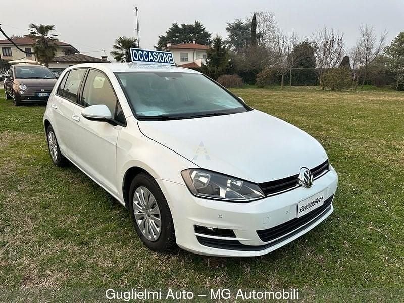 Usata VW Golf VII Trendline 86 CV (63 kW) 2016 Bianco Berlina