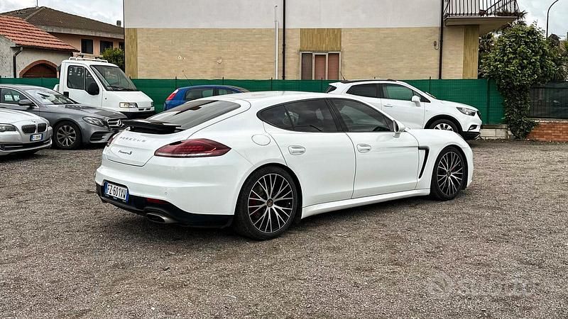 Usata Porsche Panamera Edition 300 CV (220 kW) 2015 Bianco Berlina