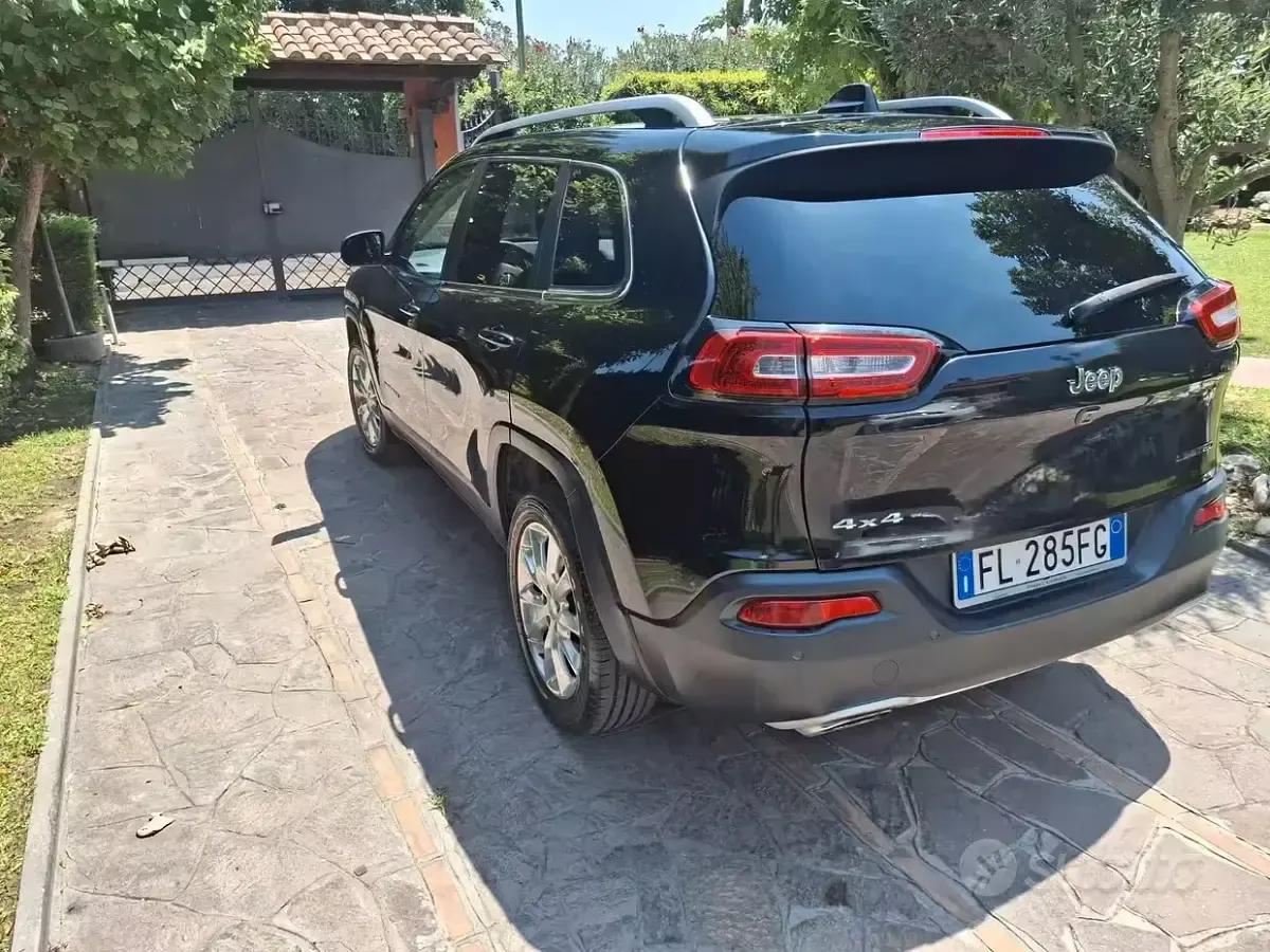 Usata Jeep Cherokee Limited 200 CV (147 kW) 2017 Nero SUV