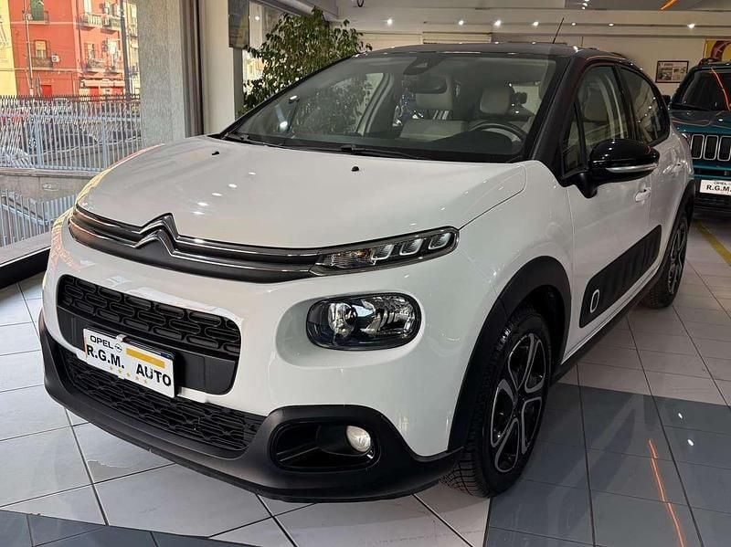 Usata Citroën C3 PureTech 82 CV (60 kW) 2018 Black & white Utilitaria