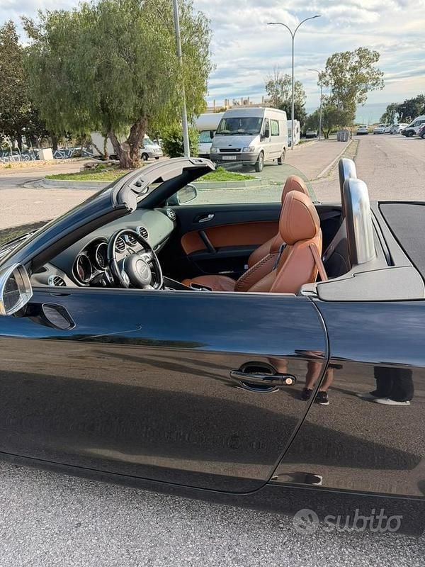 Usata Audi TT Roadster Advanced Plus 254 CV (186 kW) 2007 Nero Cabrio