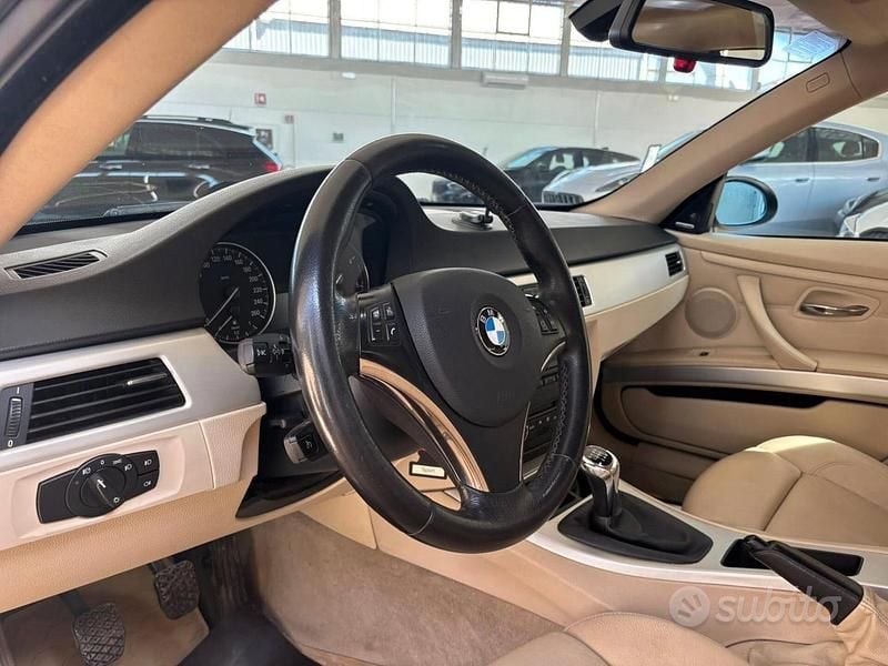 Usata BMW 320 177 CV (130 kW) 2008 Nero Berlina