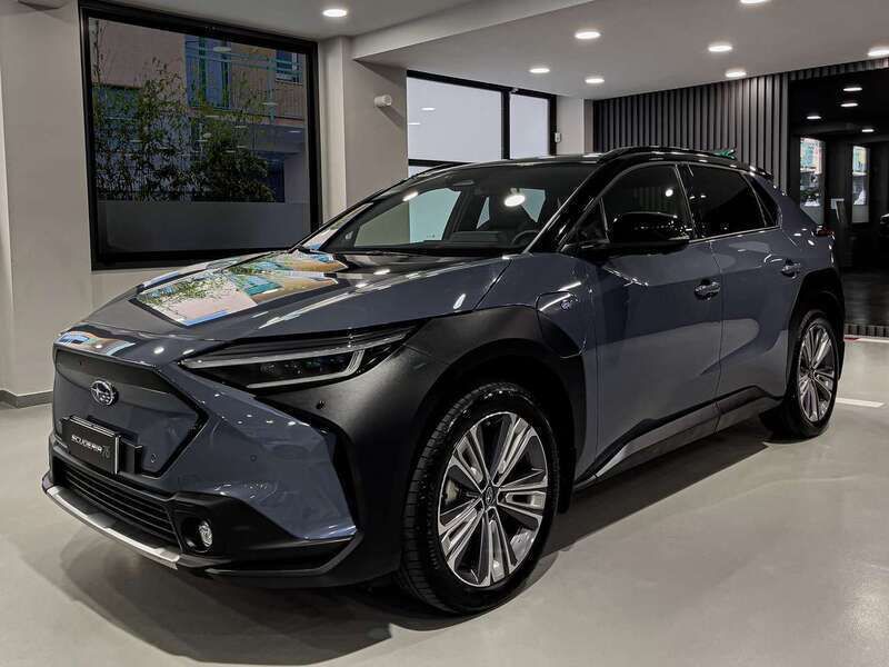 Grigio Usata 2022 Subaru Solterra SUV | 29.500 € (Super prezzo) - Immagine 1/4