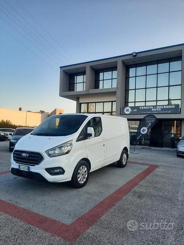 Bianco Usata 2021 Ford Transit Custom Tre volumi | 15.500 € (Buon prezzo) - Immagine 1/4
