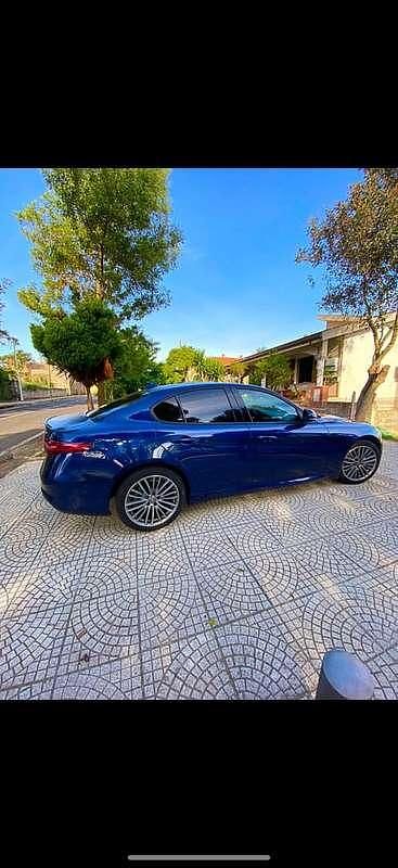 Usata Alfa Romeo Giulia Super 179 CV (131 kW) 2016 Berlina