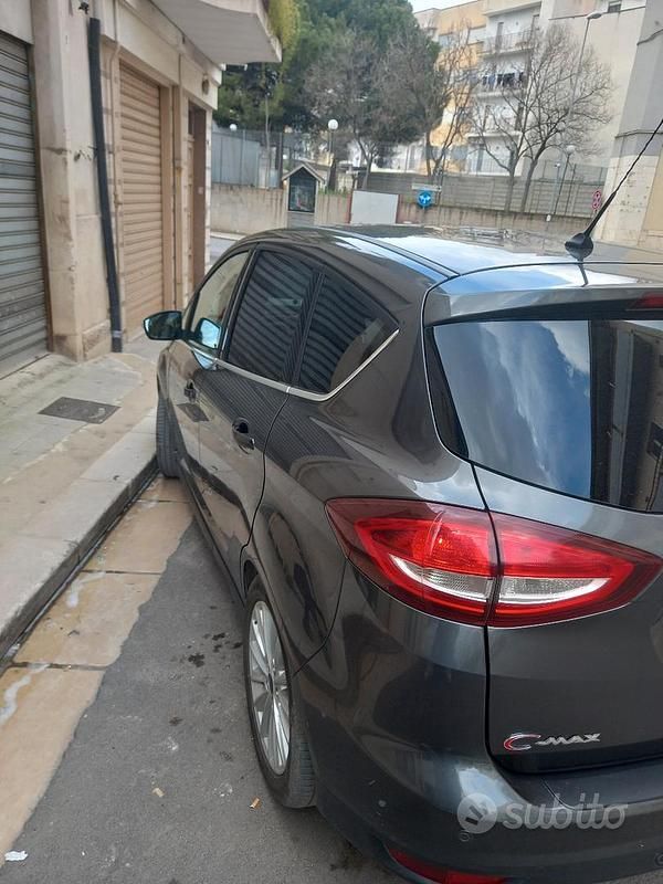 Usata Ford C-MAX Titanium 120 CV (88 kW) 2018 Grigio Monovolume