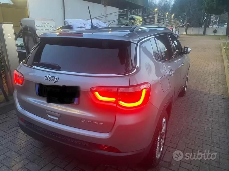 Usata Jeep Compass 2018 Grigio SUV