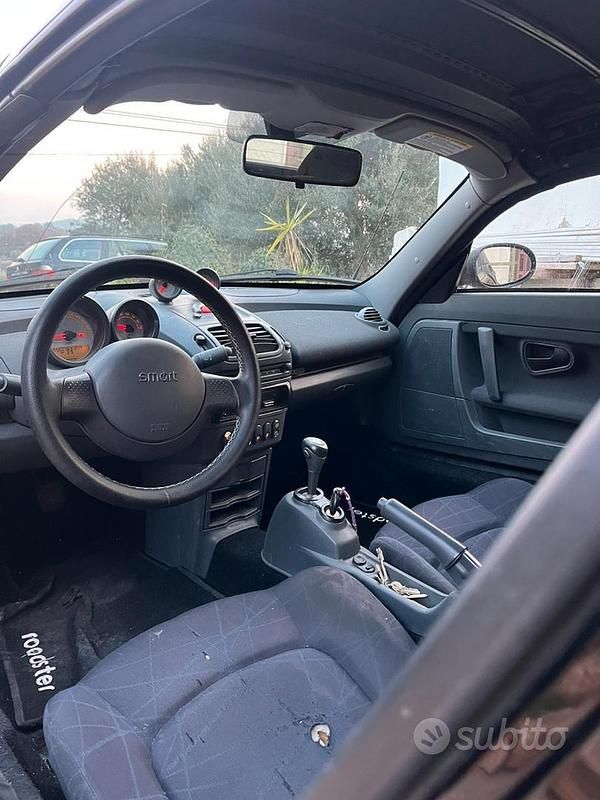 Usata Smart Roadster 82 CV (60 kW) 2004 Nero Cabrio