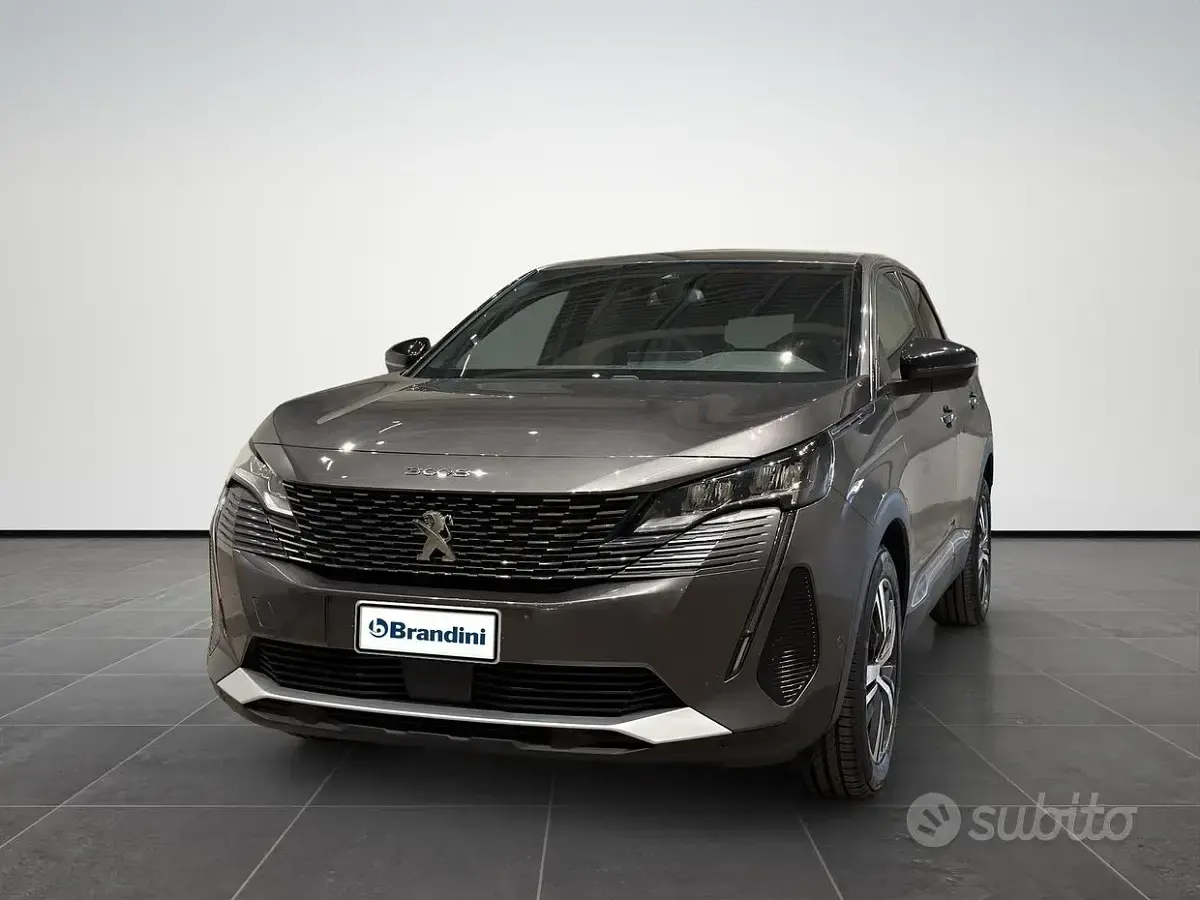 Usata Peugeot 3008 Allure 131 CV (96 kW) 2023 SUV