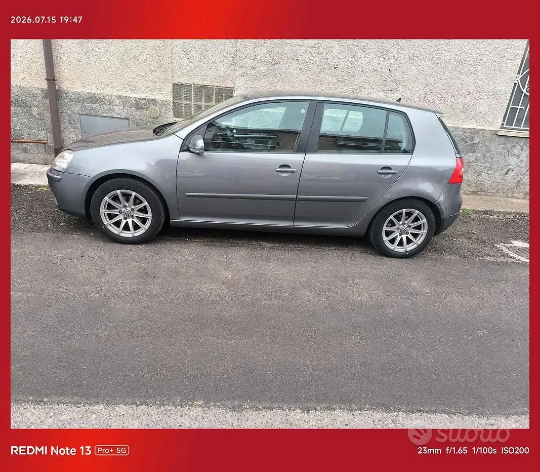 Usata VW Golf VI 102 CV (75 kW) 2008 Grigio Utilitaria
