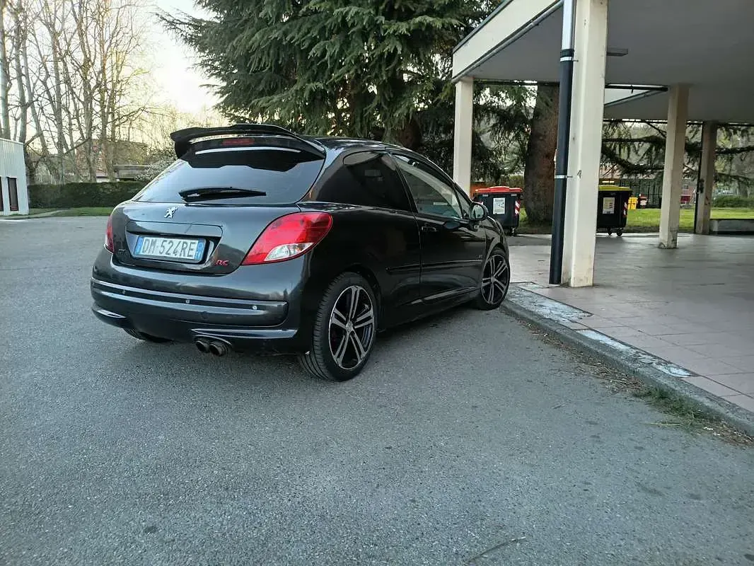 Usata Peugeot 207 GTi 174 CV (127 kW) 2008 Nero Berlina