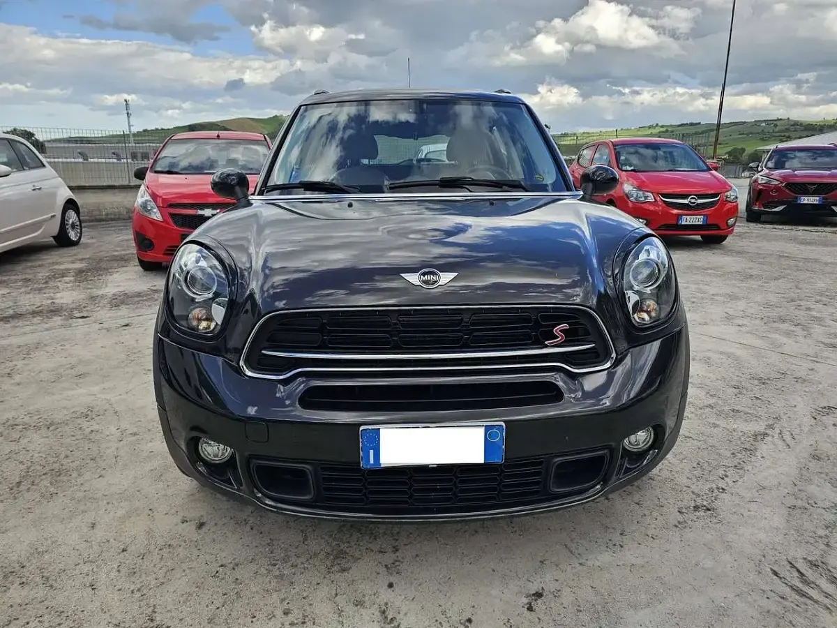 Usata Mini Cooper SD Countryman 143 CV (105 kW) 2017 Grigio SUV