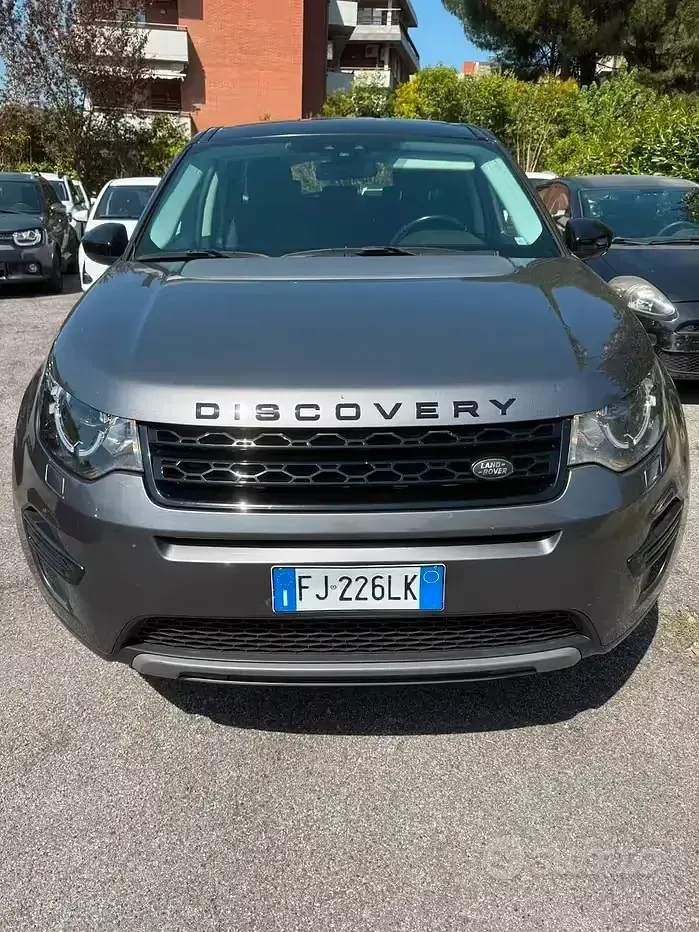 Usata Land Rover Discovery Sport HSE Luxury 150 CV (110 kW) 2017 Grigio SUV