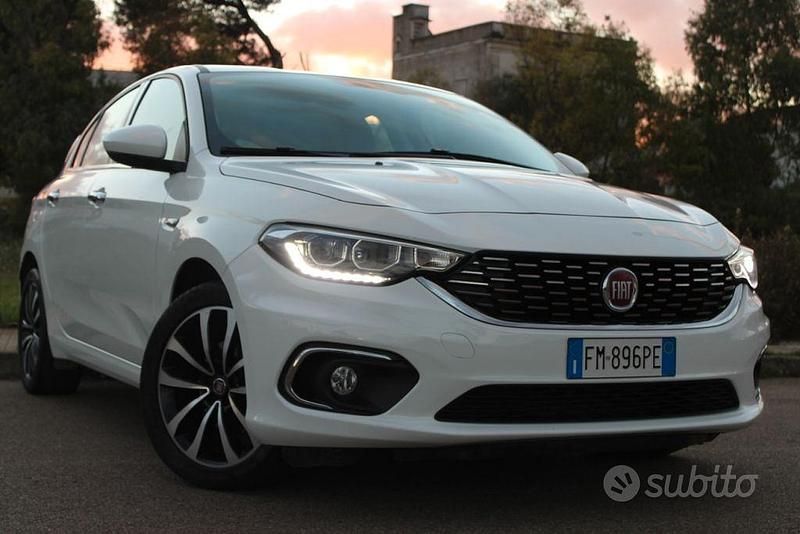 Usata Fiat Tipo Lounge 2017 Bianco Berlina