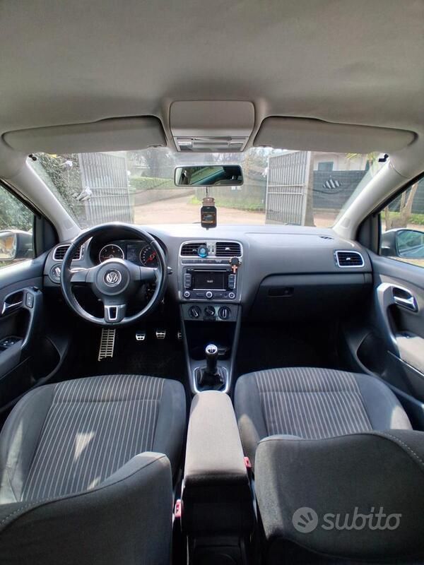 Usata VW Polo 90 CV (66 kW) 2013 Grigio Berlina
