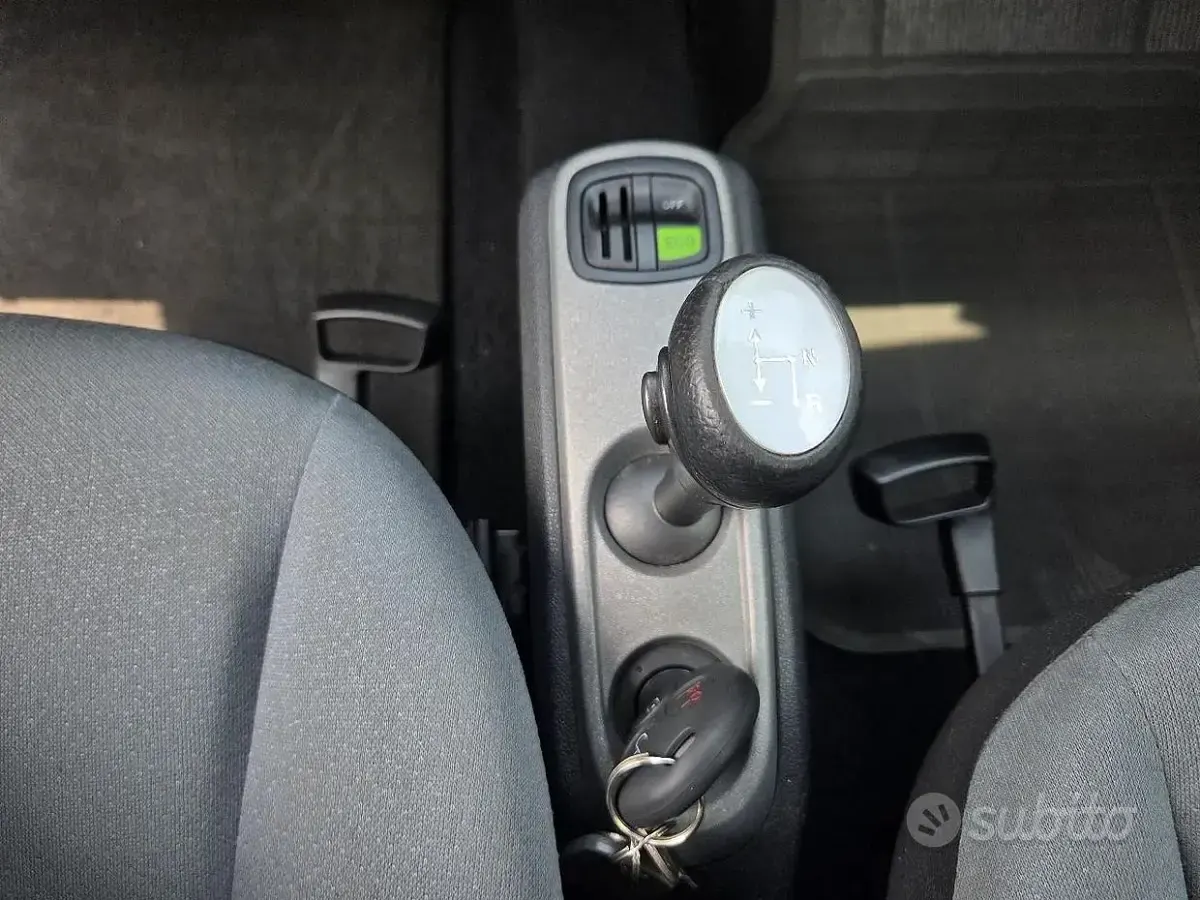 Usata Smart ForTwo Coupé 71 CV (52 kW) 2010 Nero Coupé