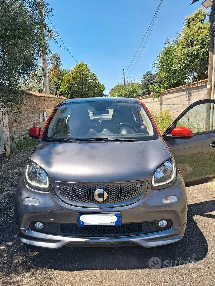 Usata Smart ForFour 90 CV (66 kW) 2018 Grigio Utilitaria