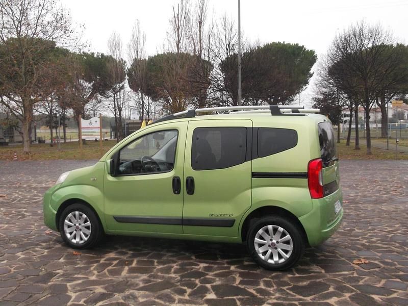 Usata Fiat Qubo Trekking 95 CV (69 kW) 2011 Verde Monovolume
