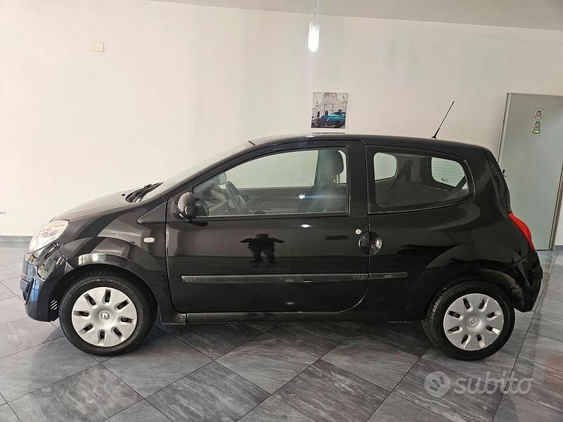 Usata Renault Twingo Dynamique 65 CV (47 kW) 2007 Nero Utilitaria