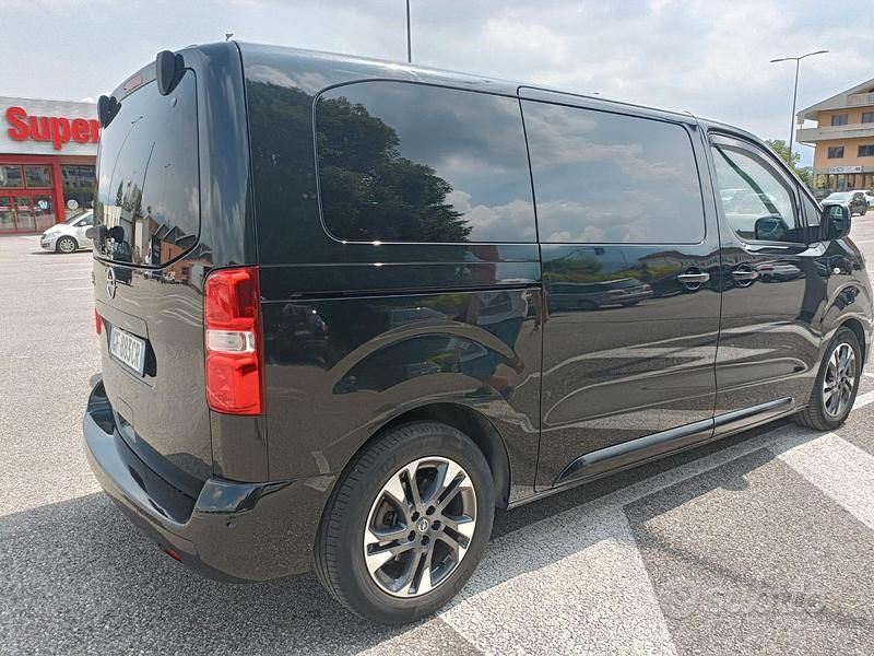 Usata Opel Zafira Life 2021 Nero Monovolume