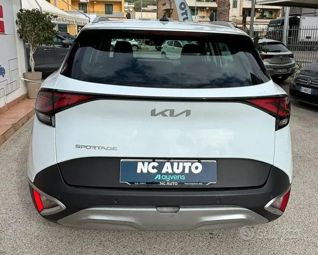 Usata Kia Sportage 136 CV (100 kW) 2022 Bianco SUV
