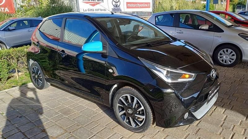 Usata Toyota Aygo Trend 72 CV (52 kW) 2018 Utilitaria