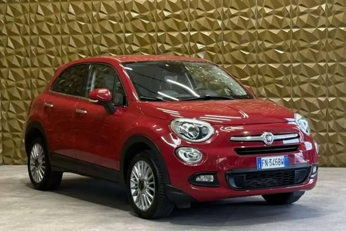 Usata Fiat 500 Lounge 120 CV (88 kW) 2018 Rosso Station wagon