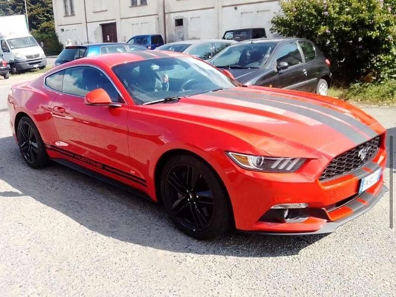 Usata Ford Mustang 317 CV (233 kW) 2018 Rosso Coupé