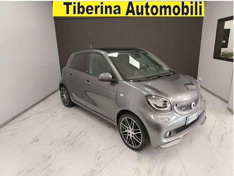 Grigio Usata 2018 Smart ForFour Brabus Due volumi | 16.500 € (Buon prezzo) - Immagine 1/4