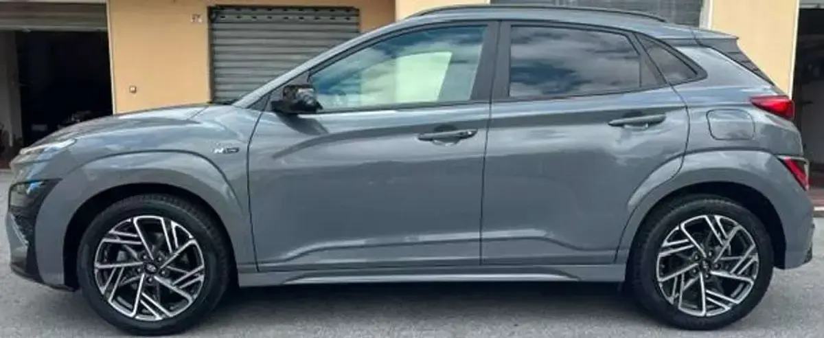 Usata Hyundai Kona N Line 120 CV (88 kW) 2023 Grigio SUV
