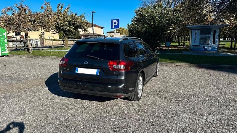 Grigio Usata 2011 Citroën C5 Exclusive Station wagon | 3900 € (Ottimo prezzo) - Immagine 1/4