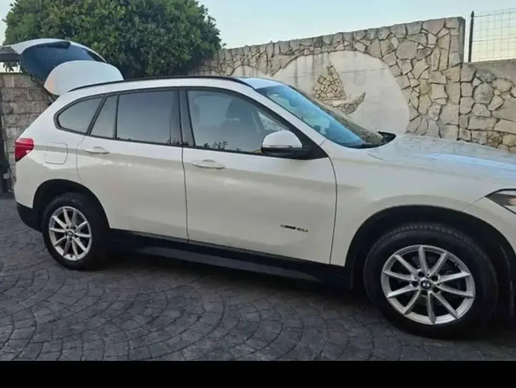 Usata BMW X1 150 CV (110 kW) 2017 Bianco SUV