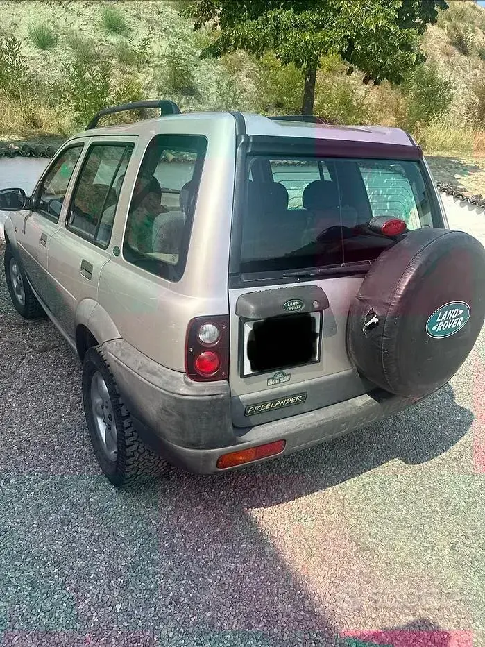 Usata Land Rover Freelander 97 CV (71 kW) 2000 Grigio SUV