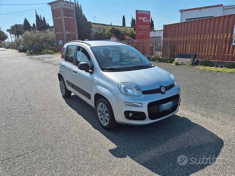Usata Fiat Panda Lounge 80 CV (58 kW) 2014 Grigio Utilitaria