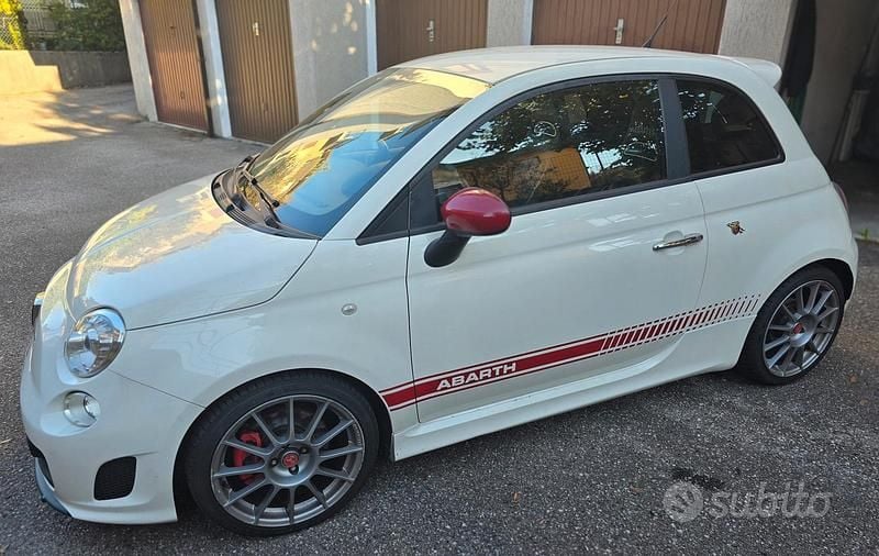 Usata Abarth 500 Esseesse 135 CV (99 kW) 2010 Berlina