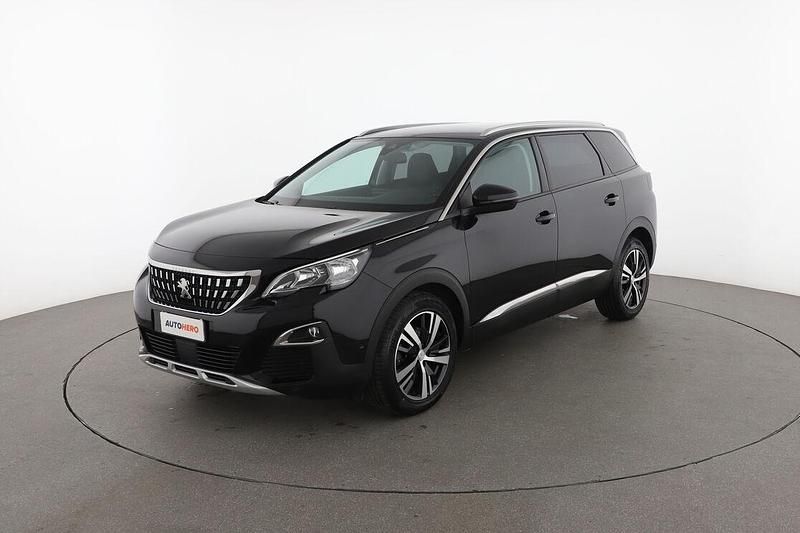 Usata Peugeot 5008 Allure 131 CV (96 kW) 2020 Nero SUV