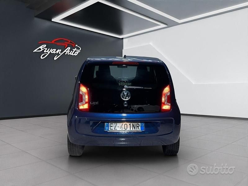 Usata VW up! Move 60 CV (44 kW) 2015 Blu Utilitaria