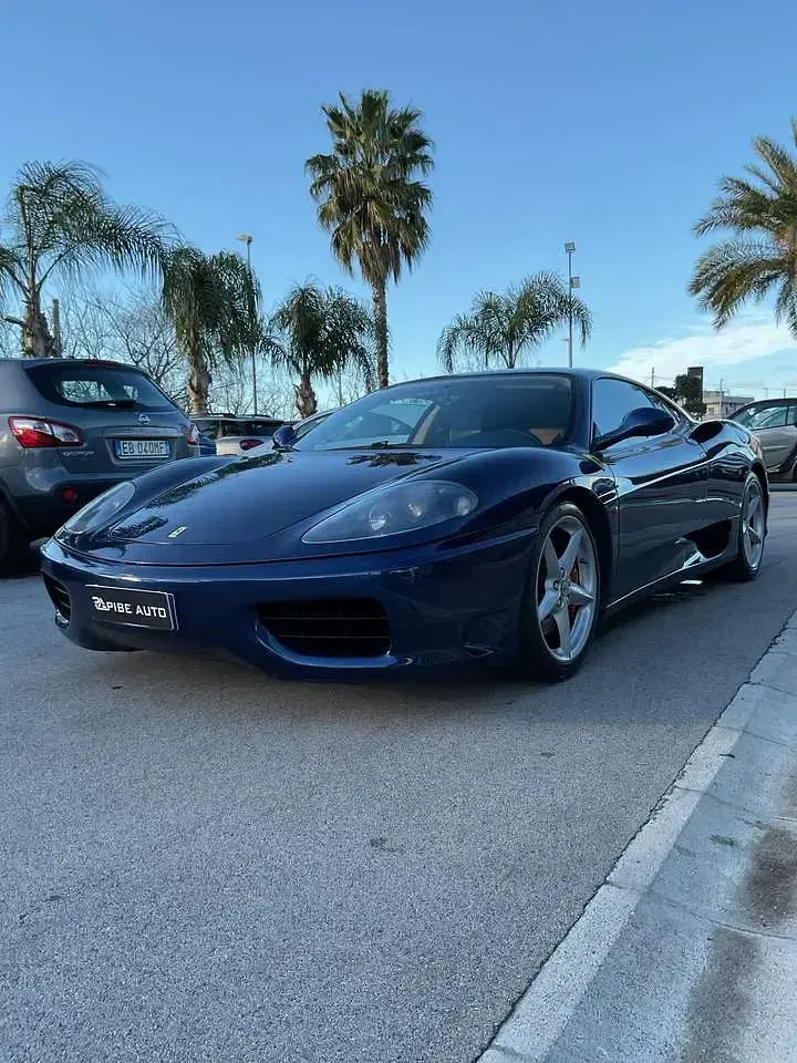 Usata Ferrari 360 400 CV (294 kW) 2000 Blu/azzurro Coupé