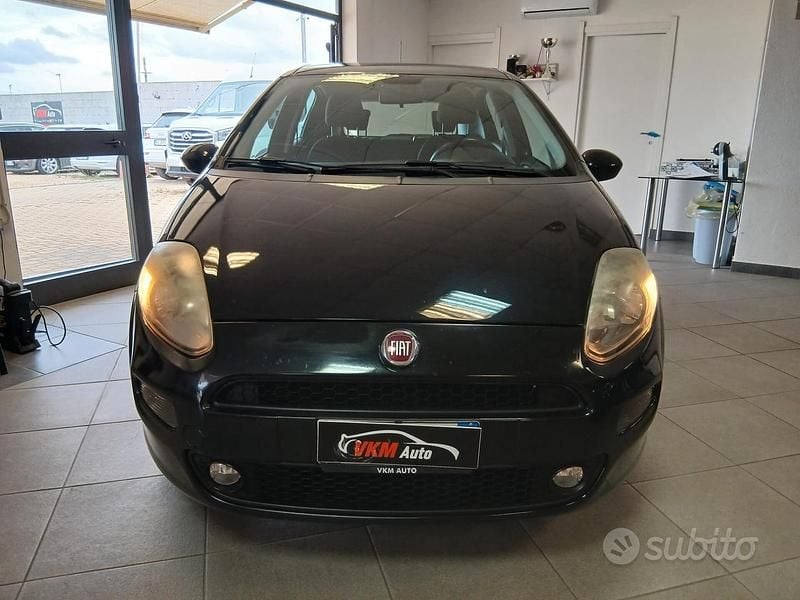 Usata Fiat Punto 69 CV (50 kW) 2017 Nero Utilitaria
