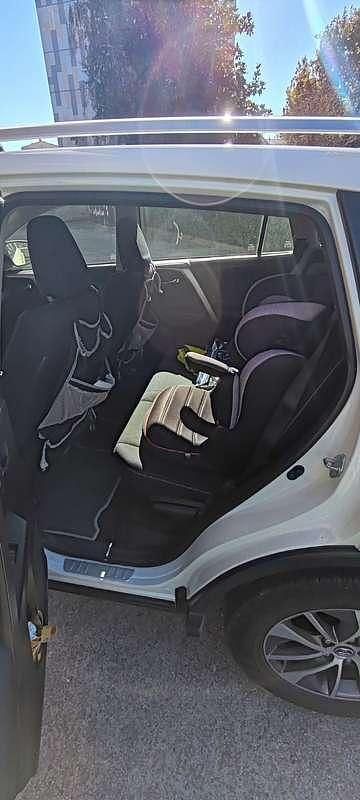 Usata 2017 Toyota RAV4 Hybrid Active SUV | 18.000 € (Molto cara) - Immagine 1/4