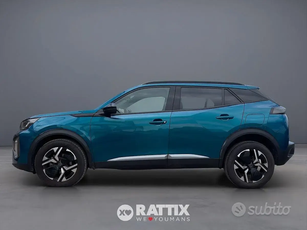 Usata Peugeot 2008 Allure 101 CV (74 kW) 2025 Blu SUV