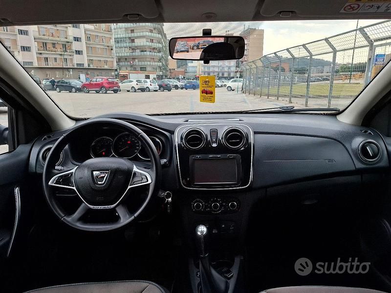 Usata Dacia Sandero Stepway 90 CV (66 kW) 2018 Berlina