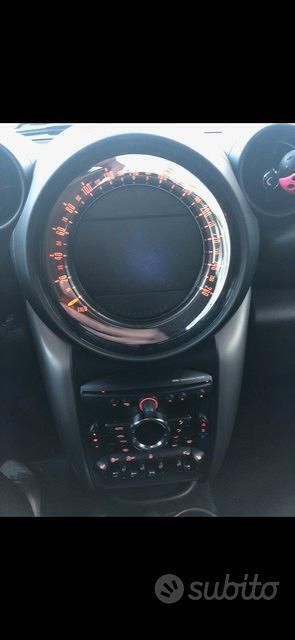 Usata Mini Countryman 122 CV (89 kW) 2015 Nero SUV