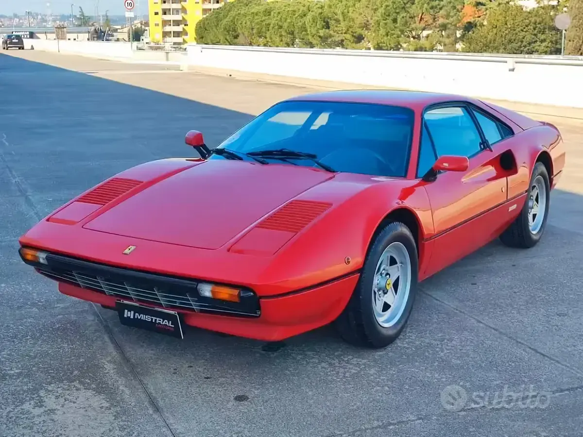 Usata Ferrari 208 155 CV (114 kW) 1982 Coupé
