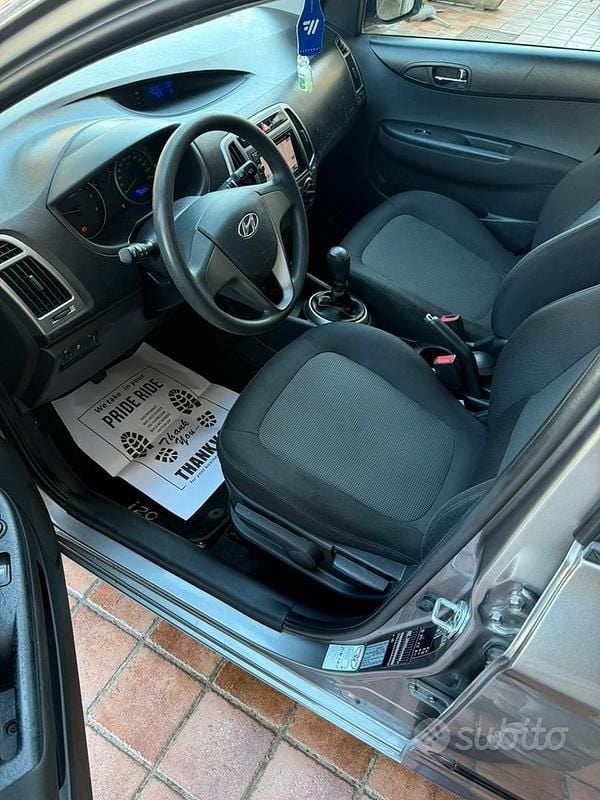 Usata Hyundai i20 75 CV (55 kW) 2013 Utilitaria