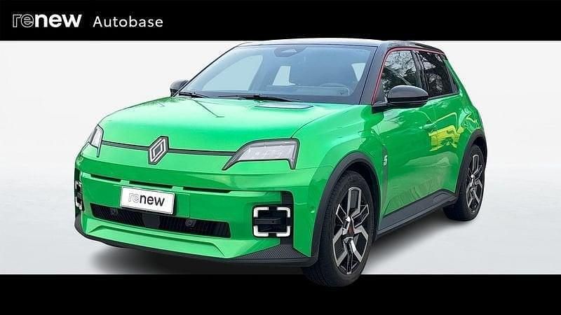 Usata Renault R5 Komfort 109 kW (149 CV) 2025 Verde Utilitaria