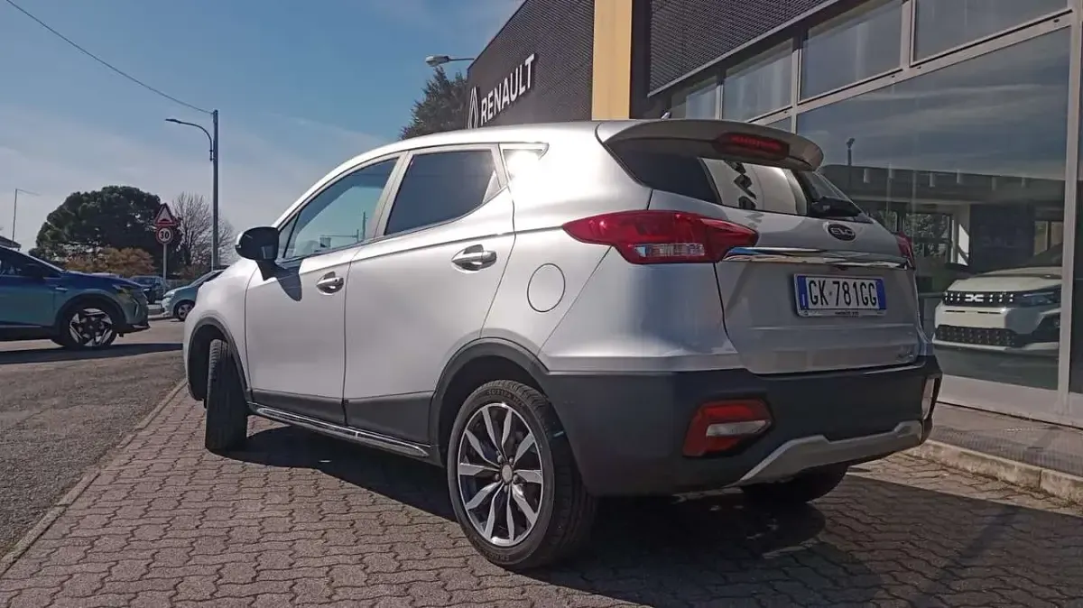 Begagnad EVO Evo 4 106 HK (77 kW) 2023 Silver SUV